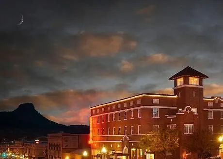 Hotel Hassayampa 3*